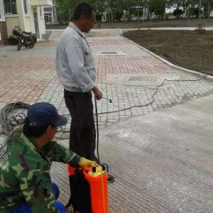 �ͻ�����